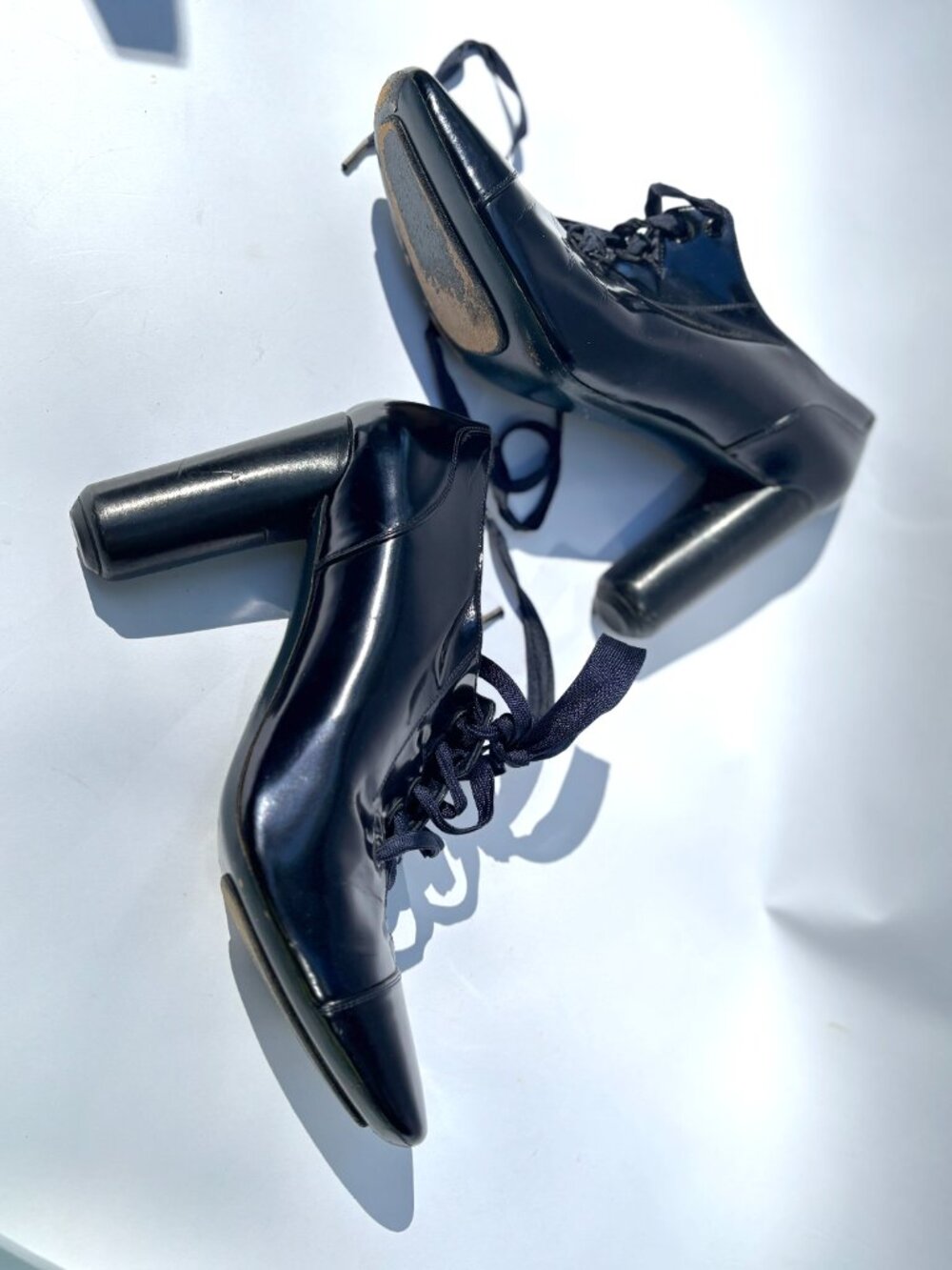 Marc Jacobs Navy Women's Shoes Size 7.5 Round Heel 4 Inches. EXCELLENT CONDITION - Picture 3 of 13